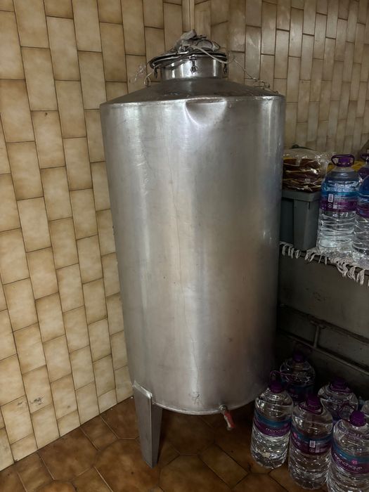 Depósito de água 500L e 250L