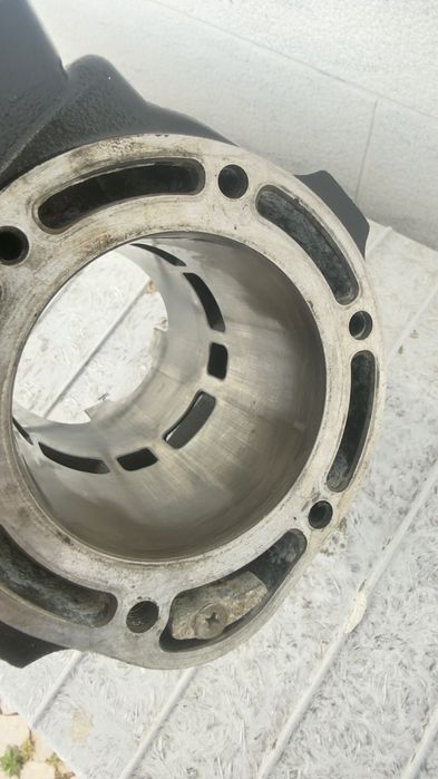 Cilindro Mota de água Original Yamaha 66E – Impecável