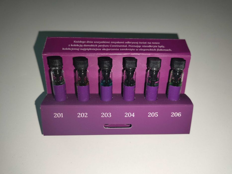 Zestaw mini Perfum damskich najlepszych marek - 16 szt.