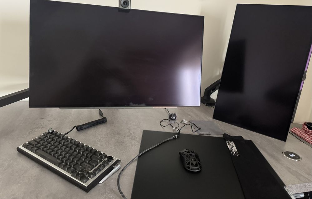 Monitor LG UltraGear OLED 27GX790A-B 480hz 24”