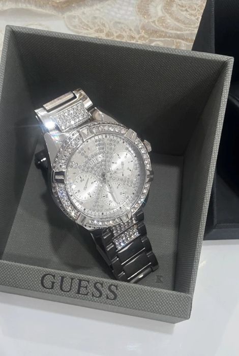 Relógio de mulher GUESS SWAROVSKI