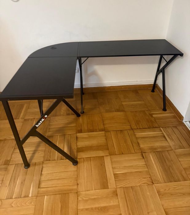 Stół gamingowy huzaro