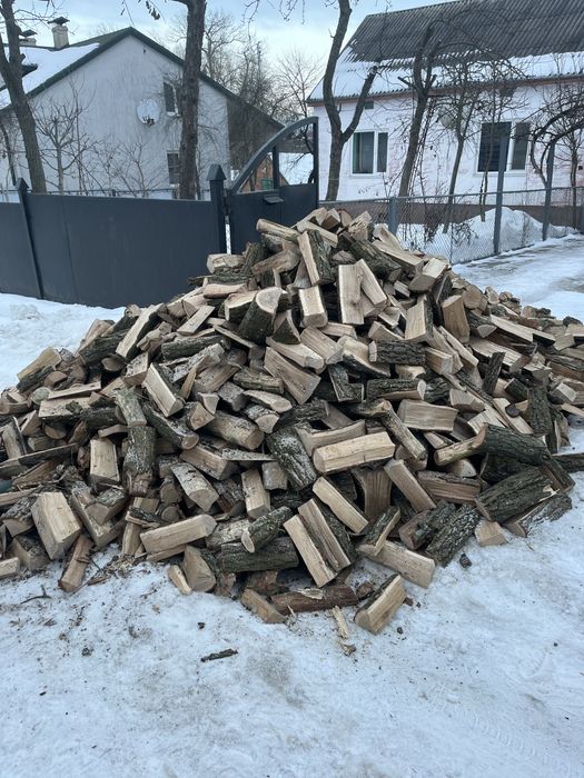 Дрова рубані дуб пісок щебень послуги самоскида