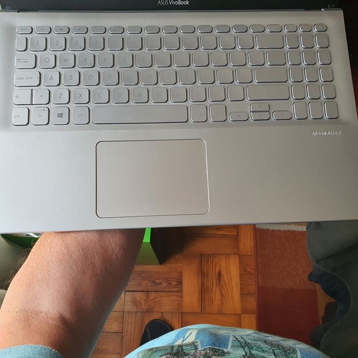 Portátil Asus 15 i5 8ger 12Gb SSD 512Gb 2Gb Nvidea