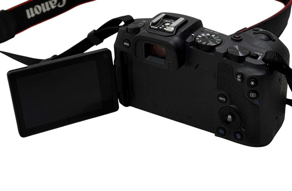 Aparat Canon EOS RP przebieg 3695