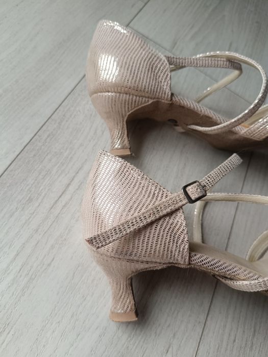 Buty taneczne Lizdance 38