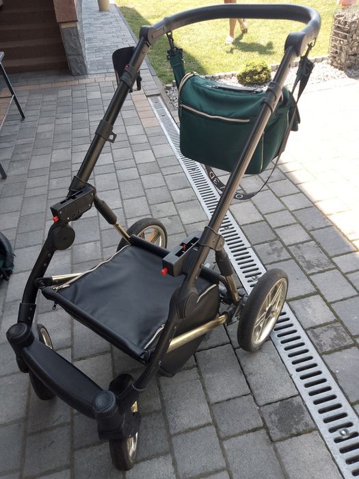 Sprzedam nowoczesny wózek