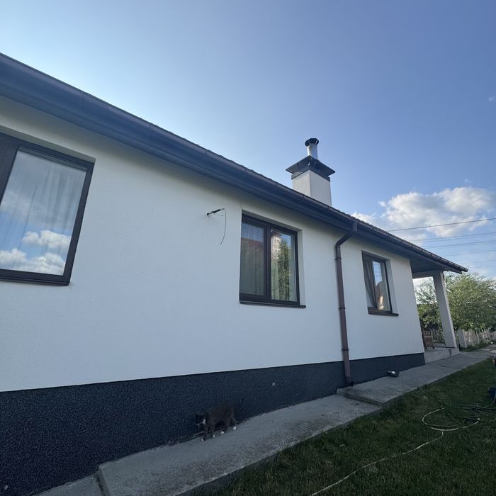 У продажі сучасний будинок з ремонтом