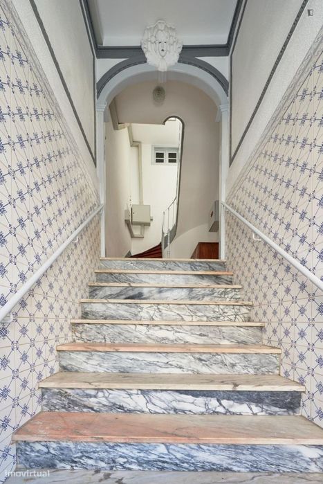 Quarto - localizado em Penha de França Lisbon