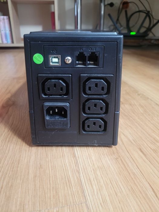 Джерело безперебійного живлення FSP EP-650 (EP650)