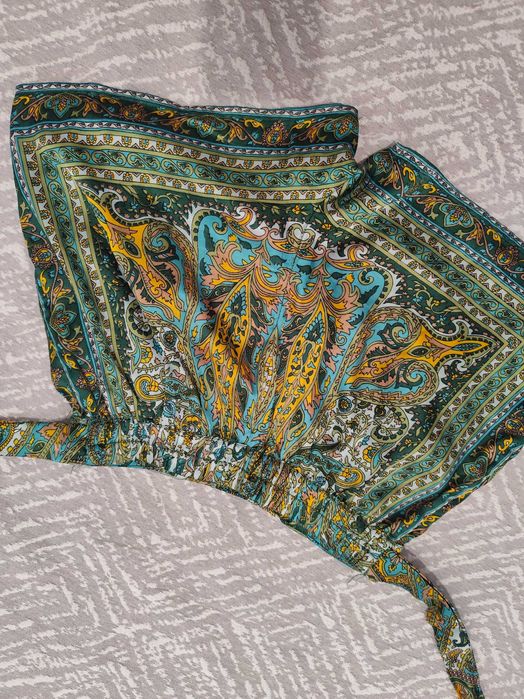 Calções de cetim com padrão