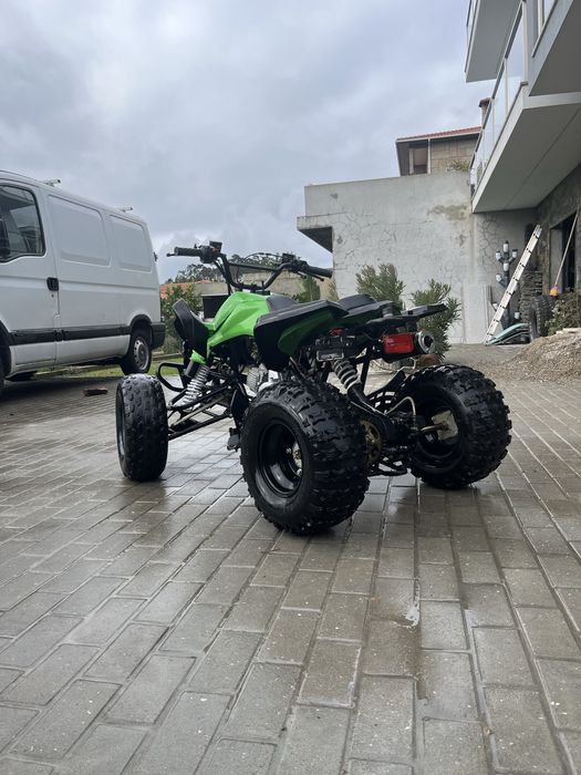 Moto 4 110cc 4 tempos