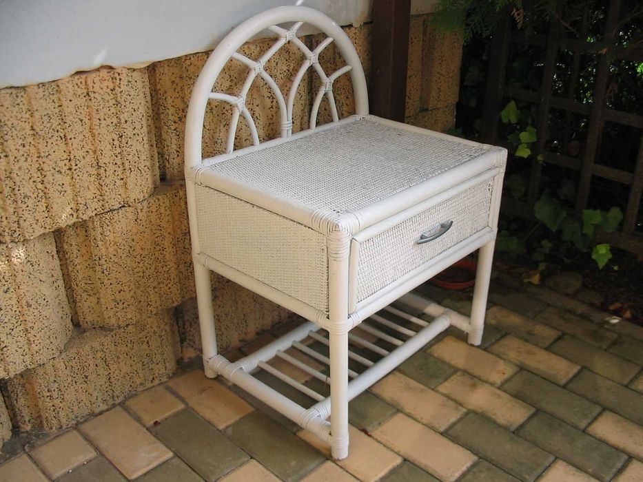 szafka łazienkowa z ratanu