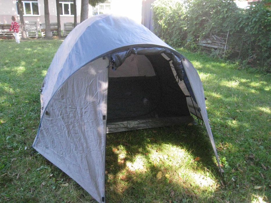 3-4х местная двухслойная   палатка McKINLEY  из Германии