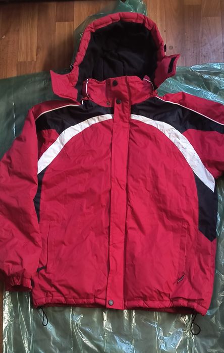 Осенне зимняя курточка