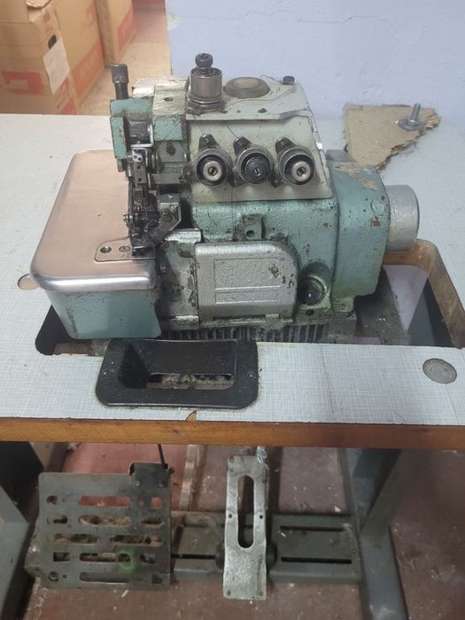 Оверлок АГАТ 5 - ниточный , 51 класс