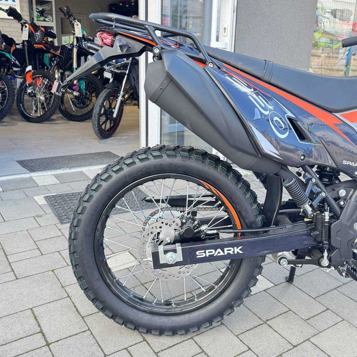 Мотоцикл SP250CR-4 ZS165FMM 16 к.с. 21/18 повітряне охол. доставка