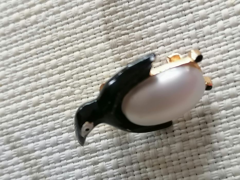 Vintage broszka pingwin lata 60 te