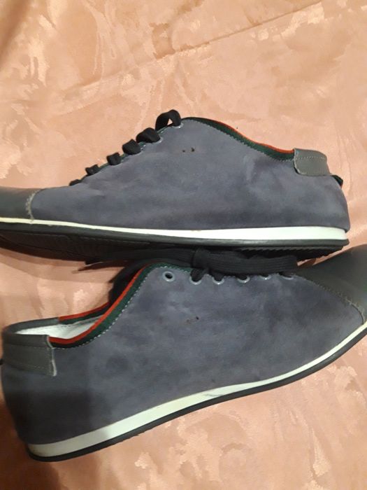 Спортивные фирмовые туфли-мокасины