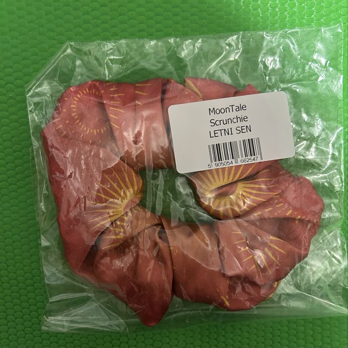 Scrunchie Letni Sen Julii Żugaj