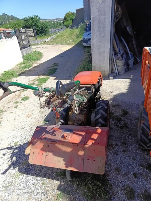 Goldoni de 14 cv com arranque elétrico.