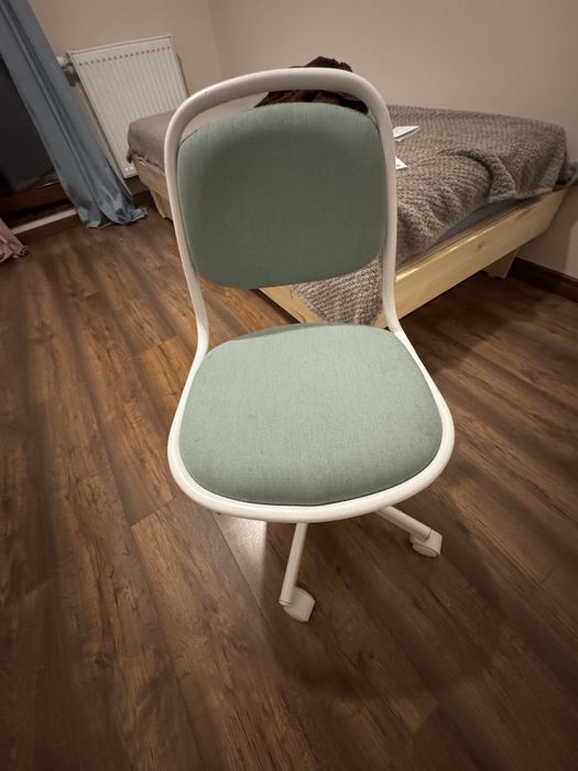 Krzeslo obrotowe ÖRFJÄLL IKEA