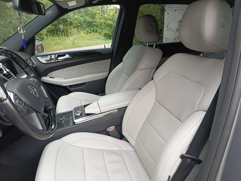 Mercedes-Benz GL450 4matic