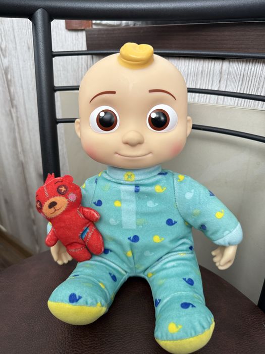Cocomelon іграшка