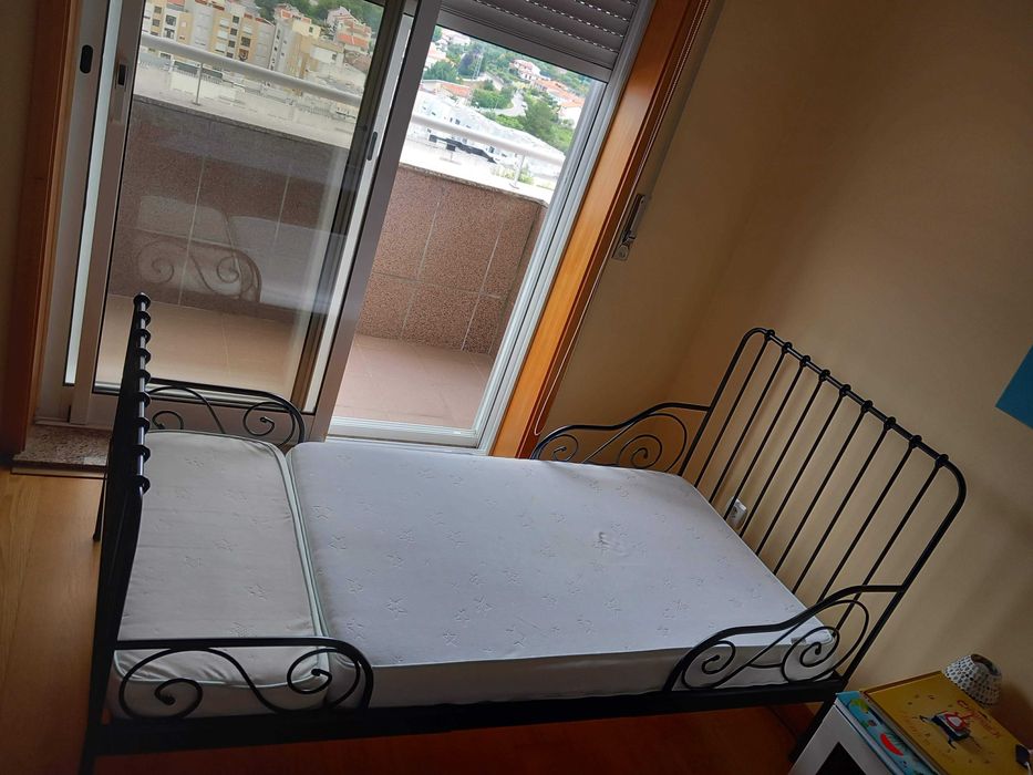 Cama de criança extensível