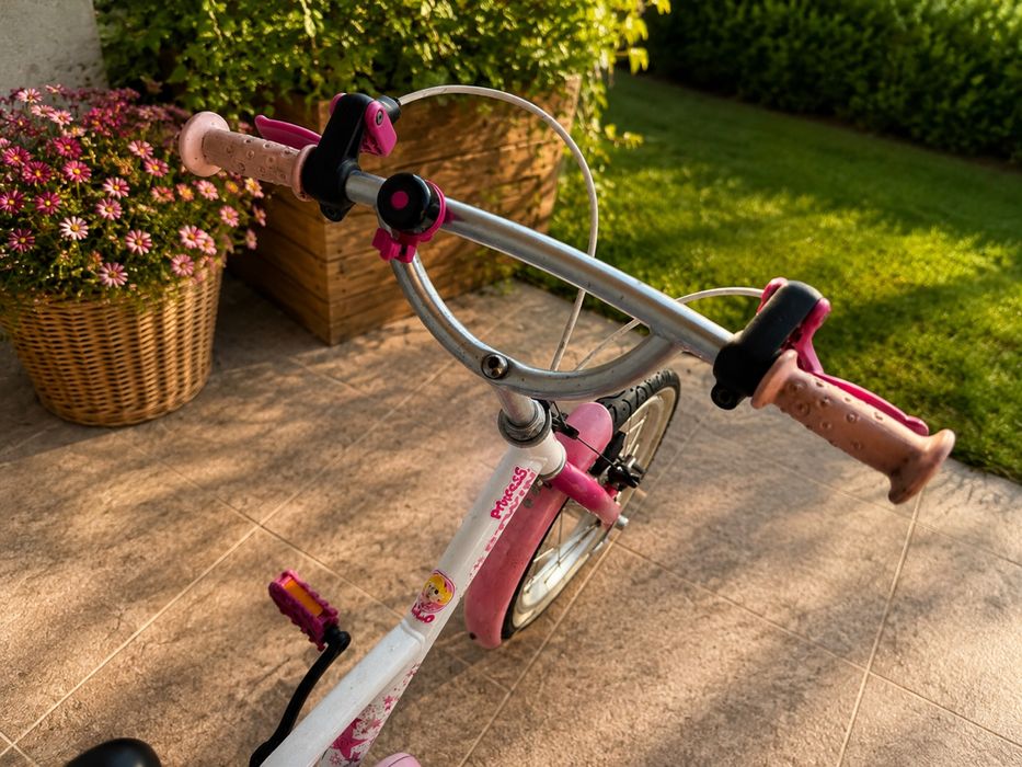 Bicicleta Menina