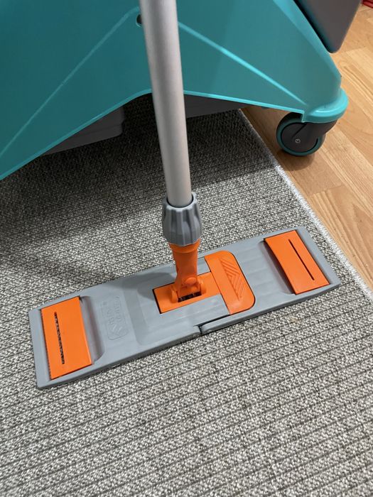 Wózek do sprzątania z wyżymaczką dźwigniową TTS, pojemność 2 x 25 l