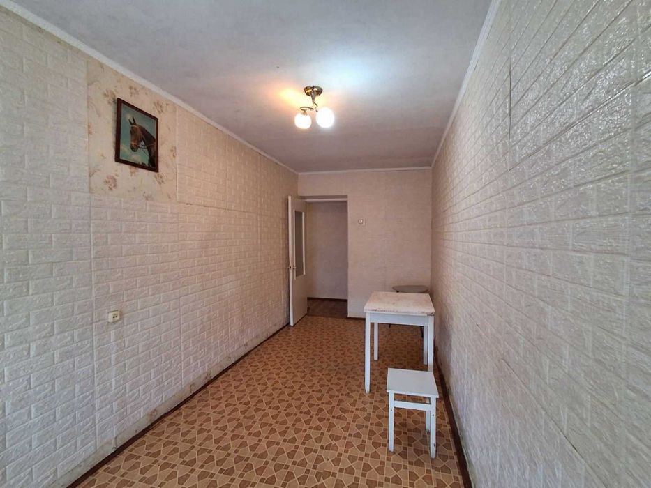 Продаю 3 комнатную квартиру Центр