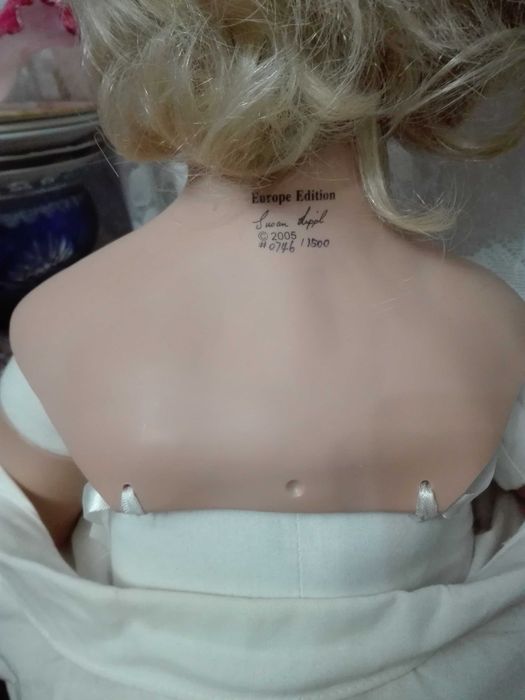 Taniej! Lalka kolekcjonerska,107cm, winylowa, Susan Lippl