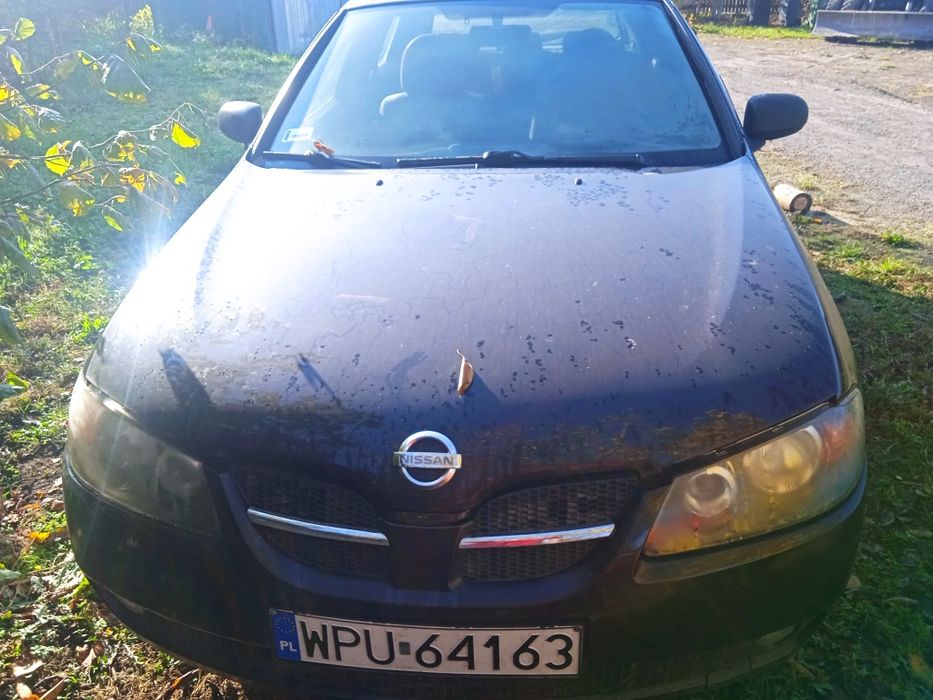Nissan Almera