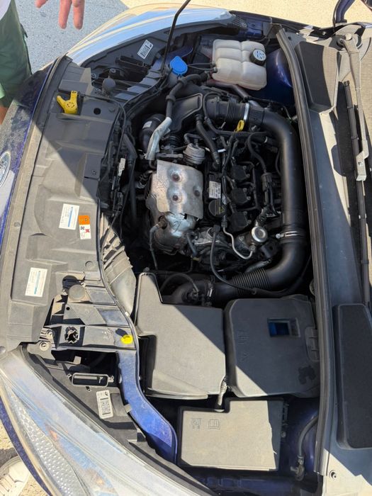 Ford Focus 1.0 EcoBoost - Para Peças ou Reparação (Motor Avariado) — photo 3