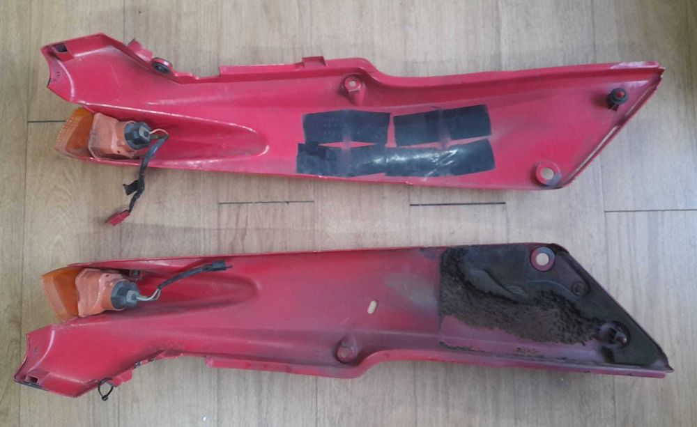 CARENAGENS LATERAIS TRASEIRAS OEM HONDA VFR 7 5 0 9 0-9 3