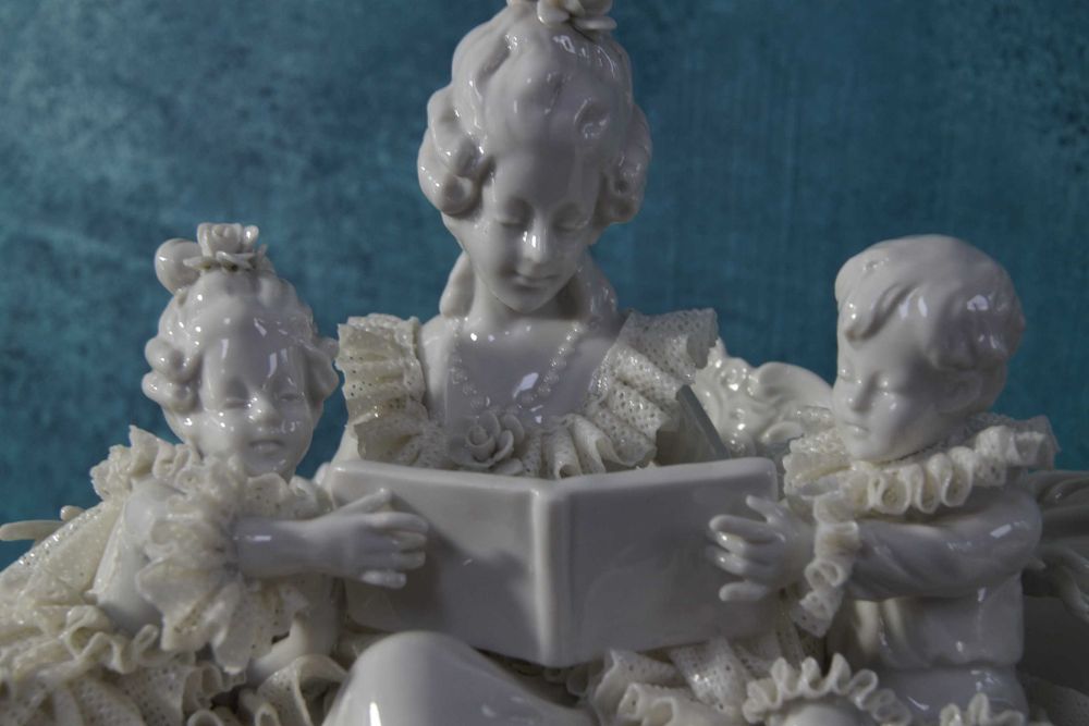 kolekcja figurek porcelanowych