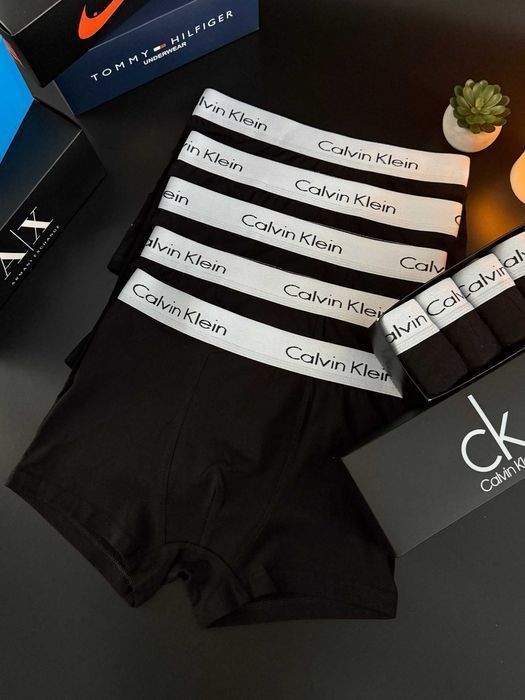 Чоловічі боксери CK серія Modern White/Black. Мужские трусы