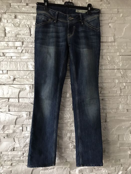 Tommy Hilfiger jeansy VICTORIA STRAIGHT 28/32