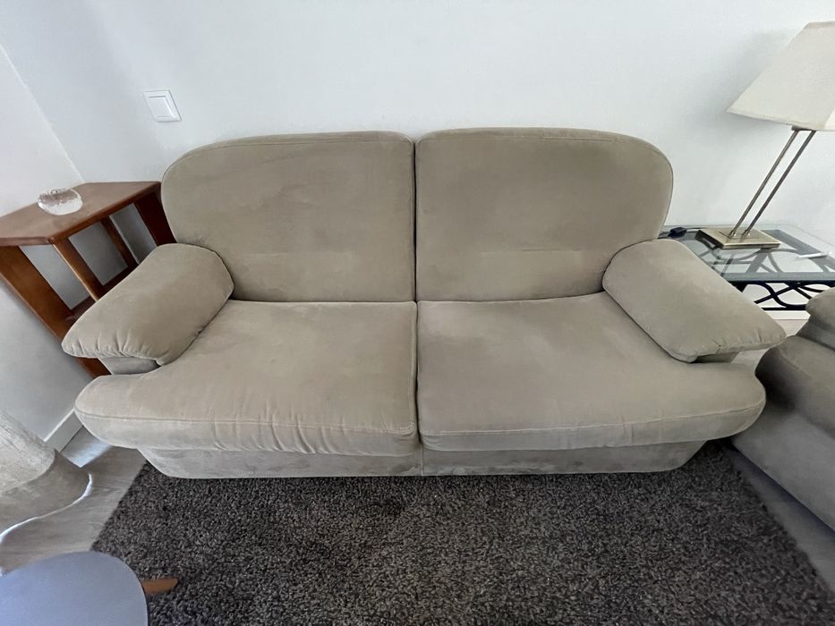 Conjunto de sofá cama e poltrona