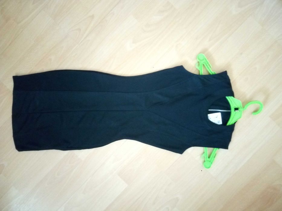 Nowa sukienka PULL&BEAR idealna na sylwestra roz.XS/S