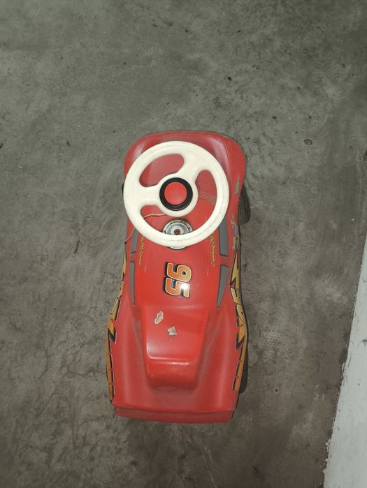 Carro criança faísca McQueen
