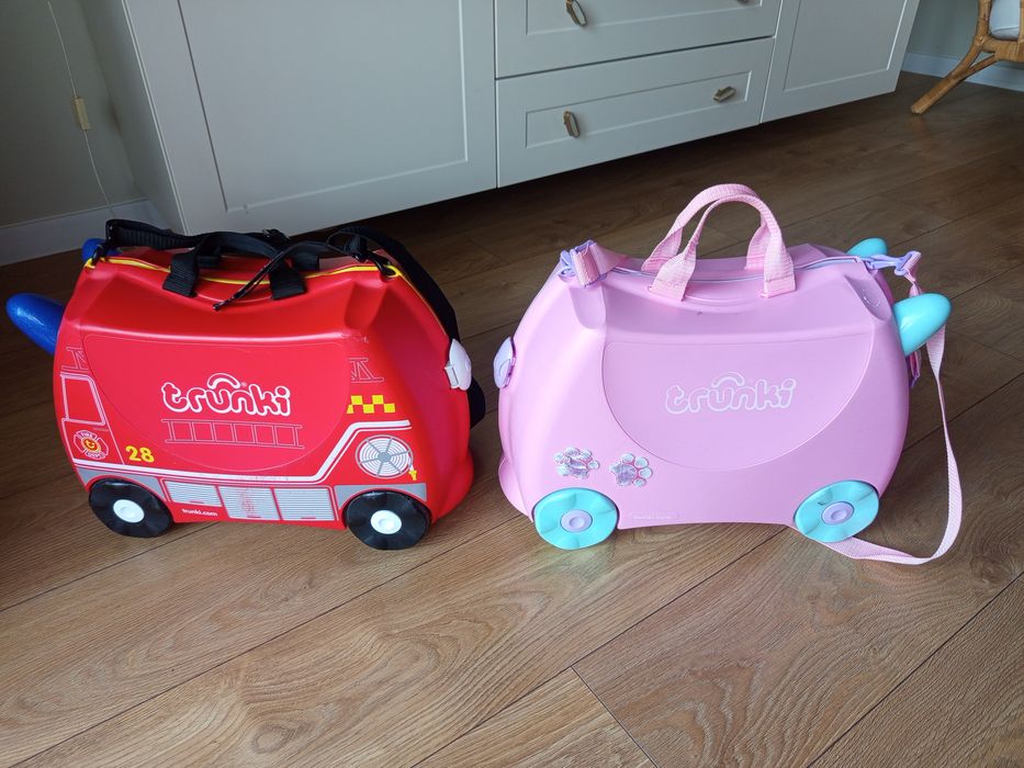 Walizka walizki trunki ładne samolot dziecięce sprawne