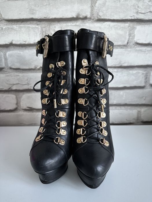 Ботильоны, стрипы