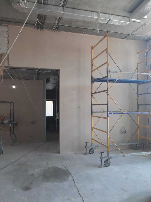 Штукатурка стен машинная, Полусухая стяжка полов, Малярка, Декоративка