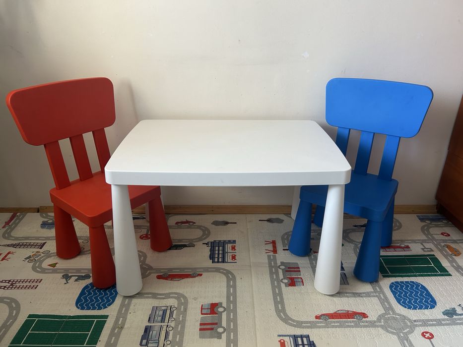 IKEA Mammut комплект стіл та 2 стільці