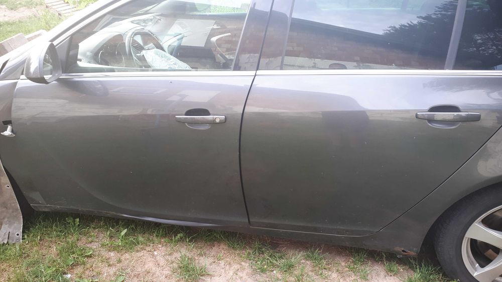 OPEL INSIGNIA A 2.0 cdti cala na czesci lakier Z177