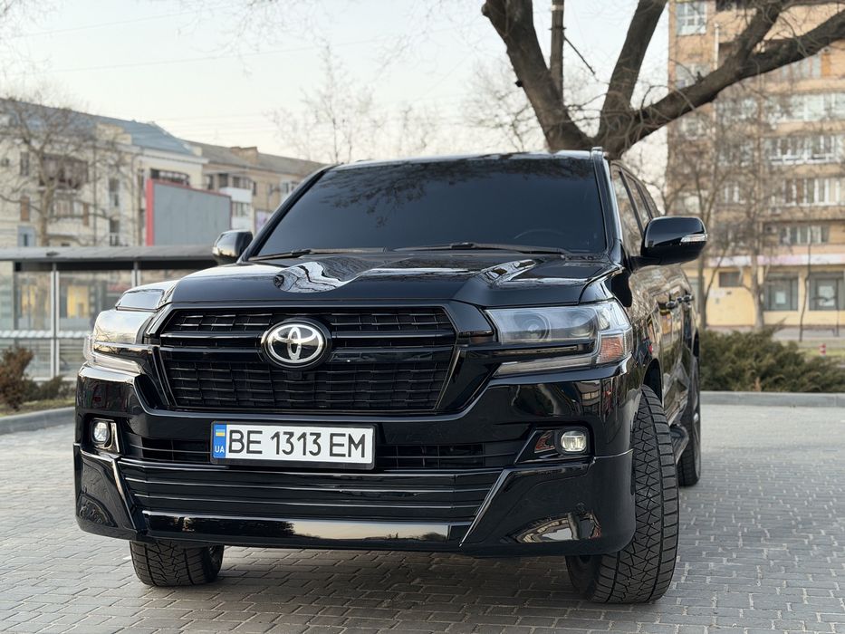 Продам ленд крузер  200