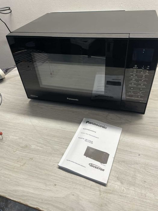 Kuchenka mikrofalow Panasonic 27l 1000W Grill