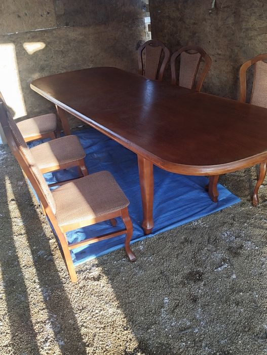 Stół drewniany duży